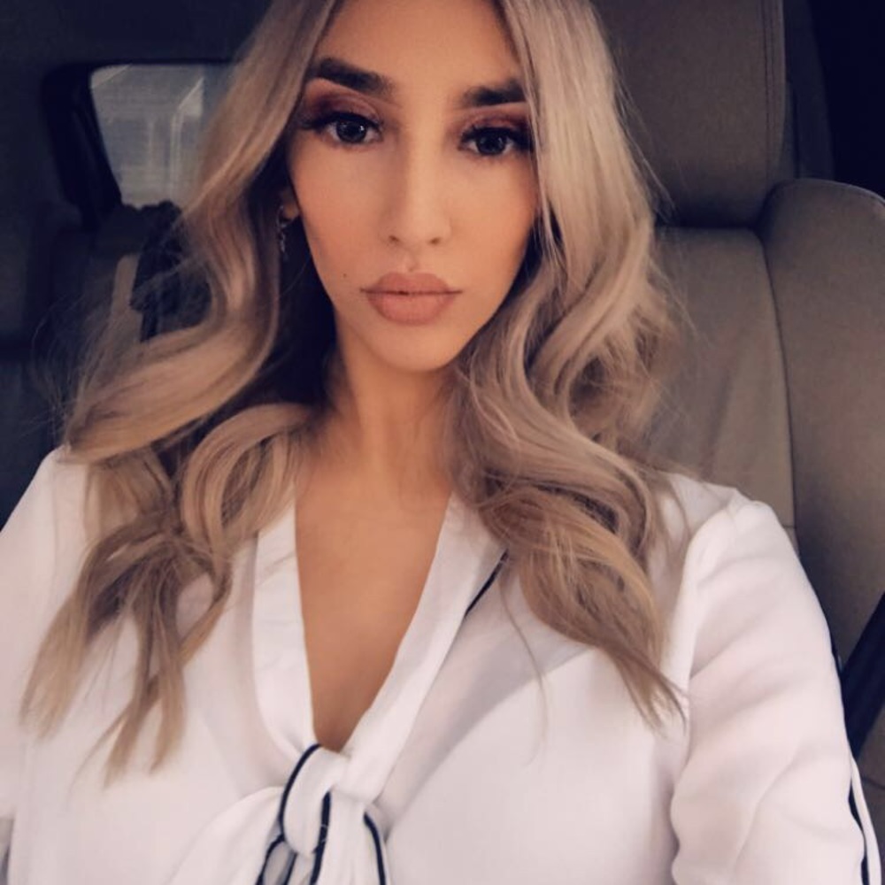 Meet your Posher, Bianca